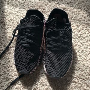 Adidas Deerupt trainers Sz 8.5
